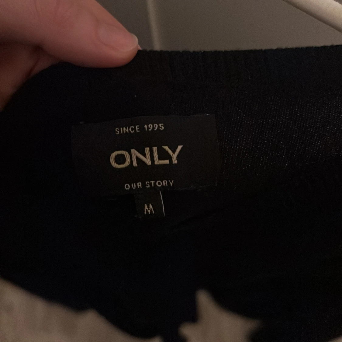 Svart långärmad tröja från ONLY - 3