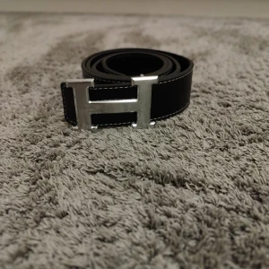 Svart bälte - Super bra kval och priset kan diskuteras 