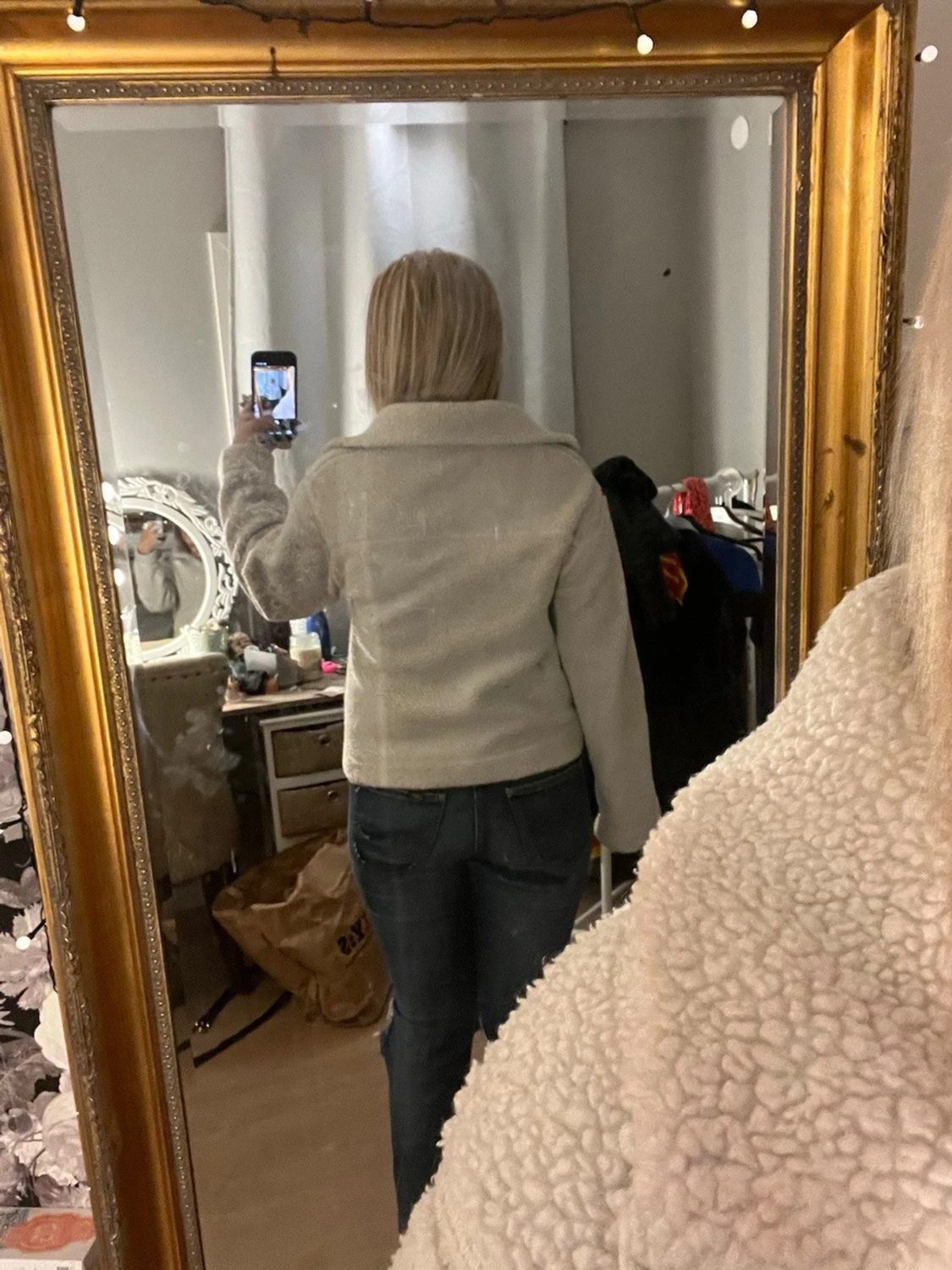 Beige teddyjacka med dragkedja - 1