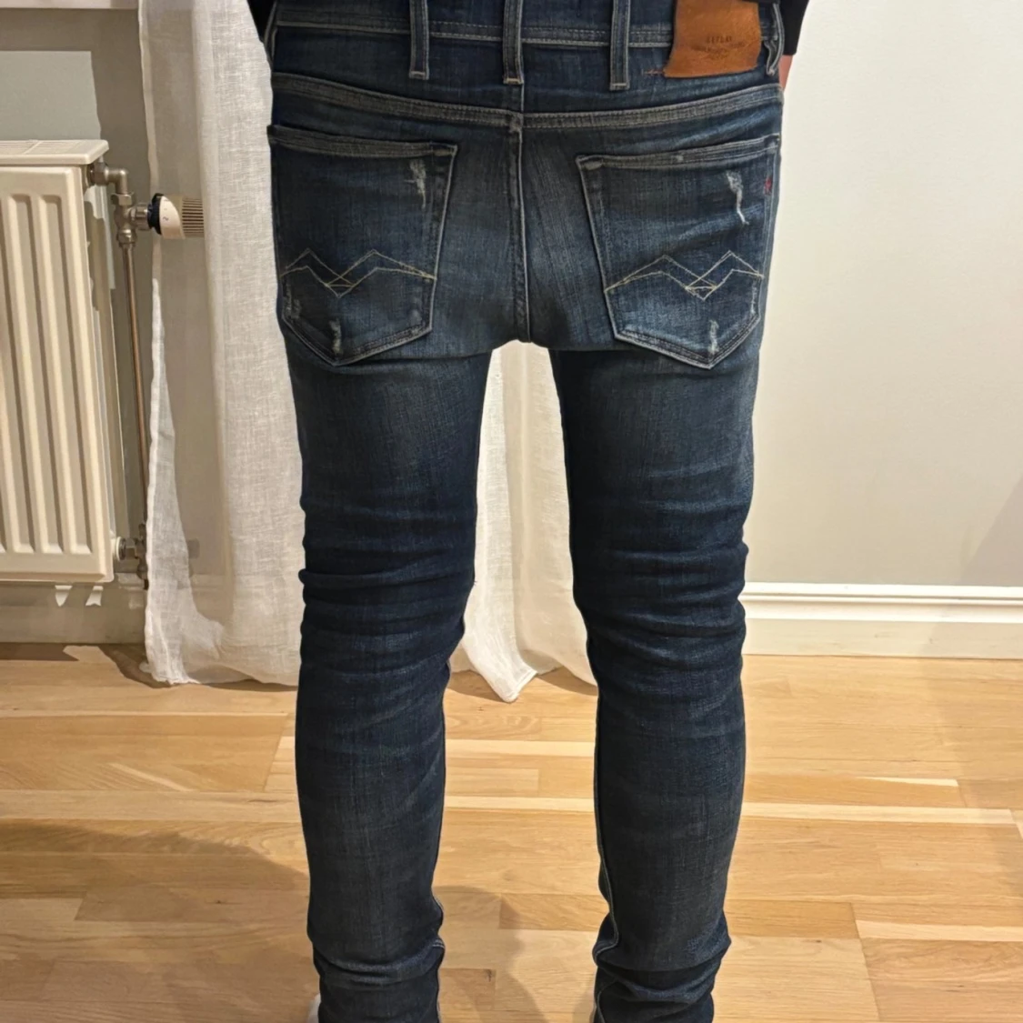 Blå Replay jeans - 90