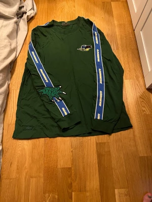 Lacoste tröja långärmad - Fint skick