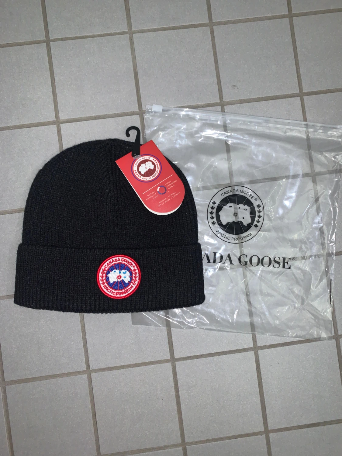 Canada Goose Beanie mössa