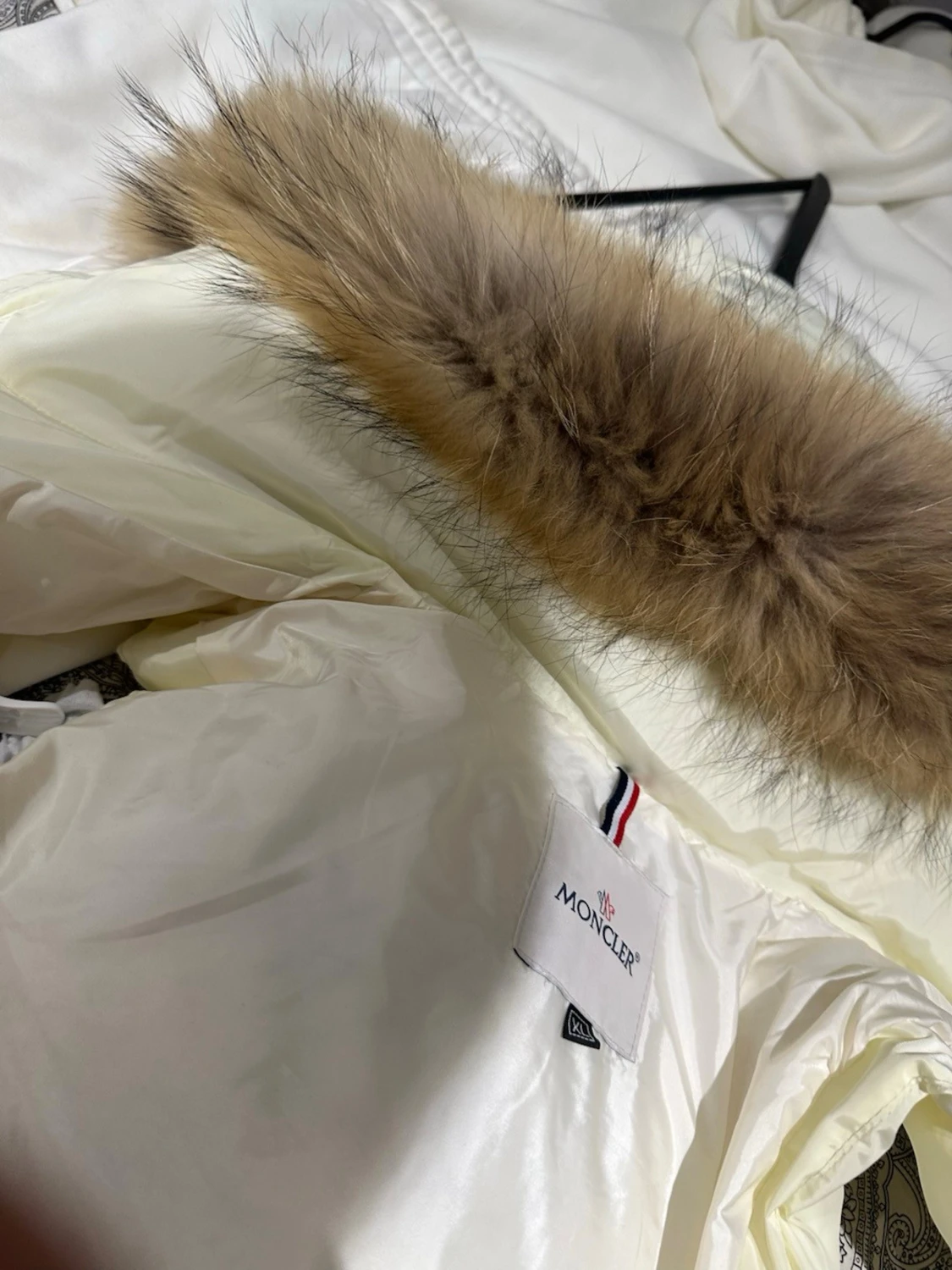 Vit lång dunväst från Moncler - 3
