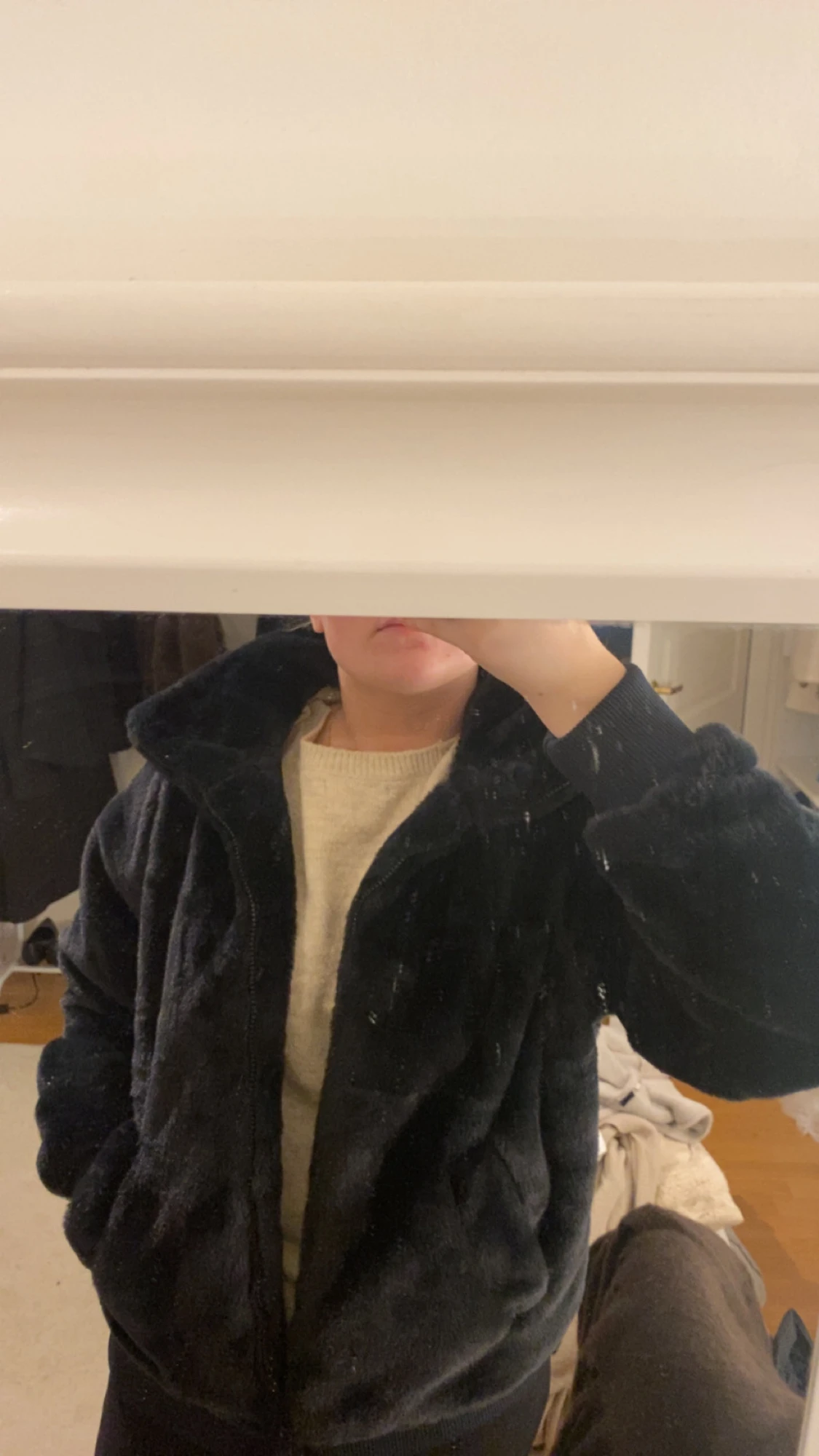 Svart teddyjacka med dragkedja stl M - 1