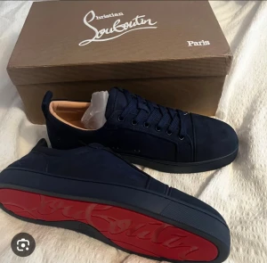 Söker loubs - Jag söker loubs utan spikar till ett bra pris hör gärna av dig om du har ett par