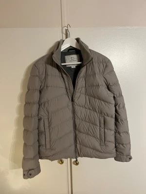 Woolrich puffer jacket  - Woolrich jacka | Mycket bra skick | Size - M | Pris 1799 | Hör av dig vid minsta fråga eller fundering📩