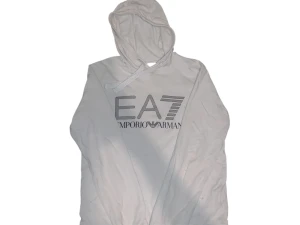 Armani hoddie  - Snygg Armani hoddie 