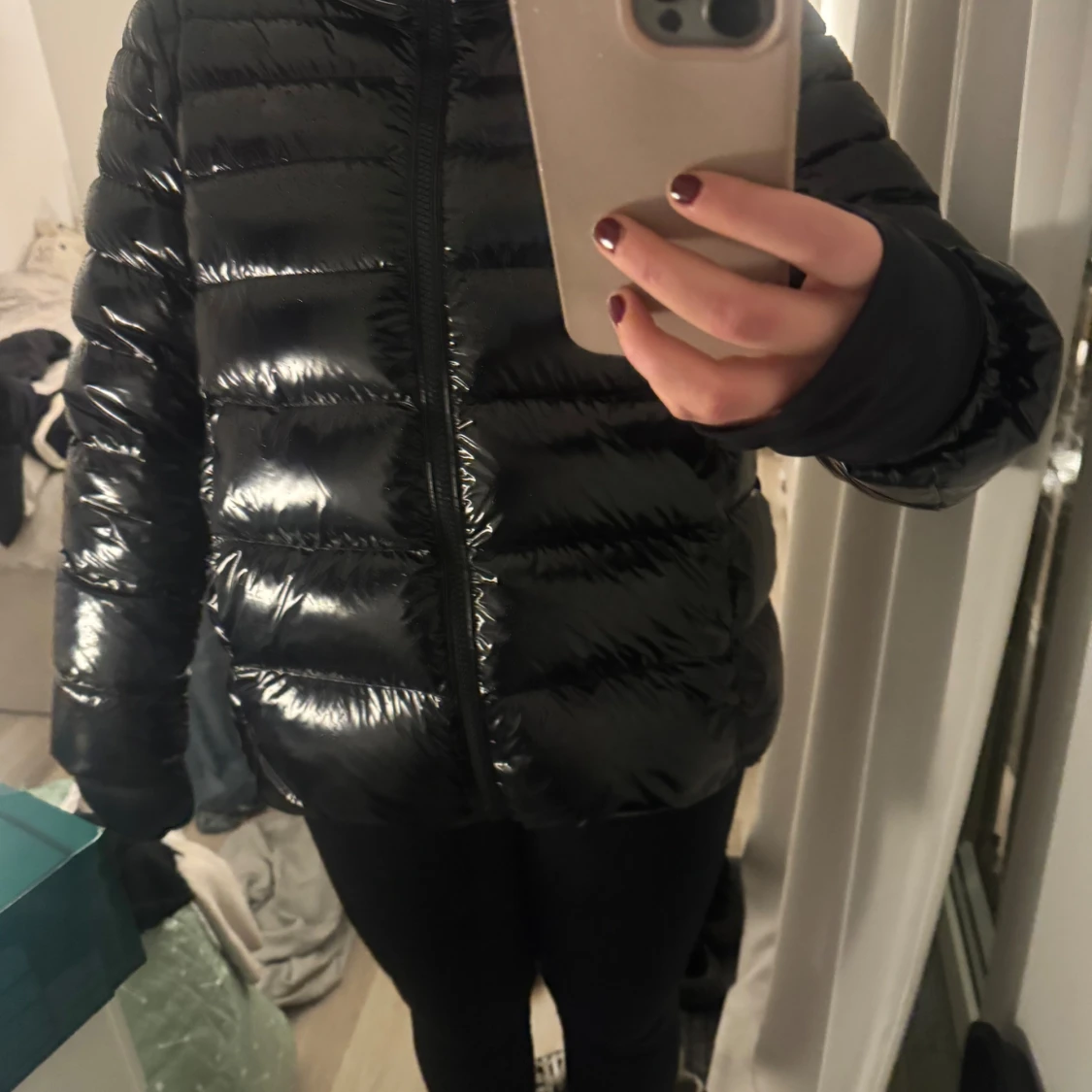 Svart pufferjacka från Colmar