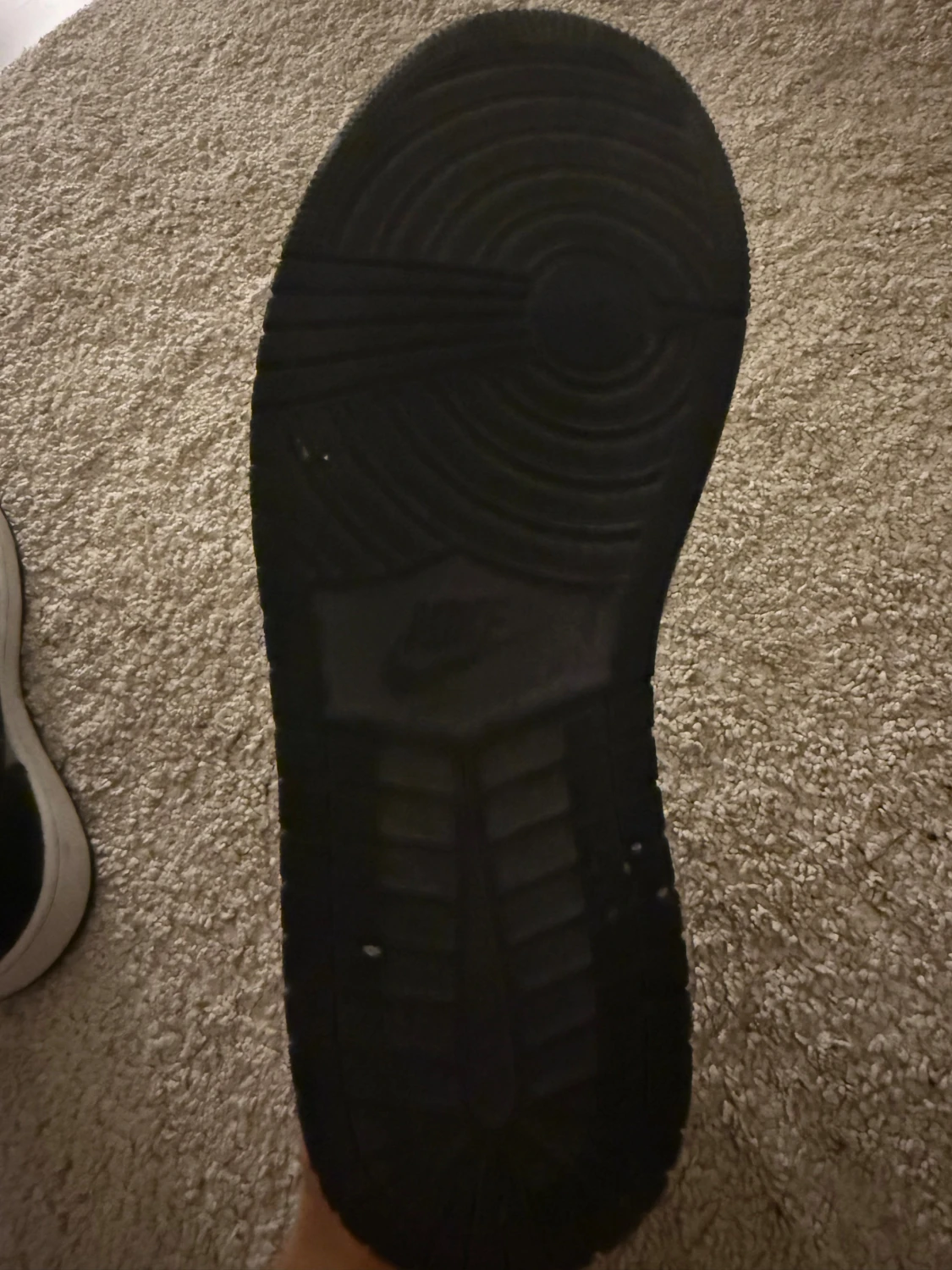 Jordan 1 Shadow red - 4