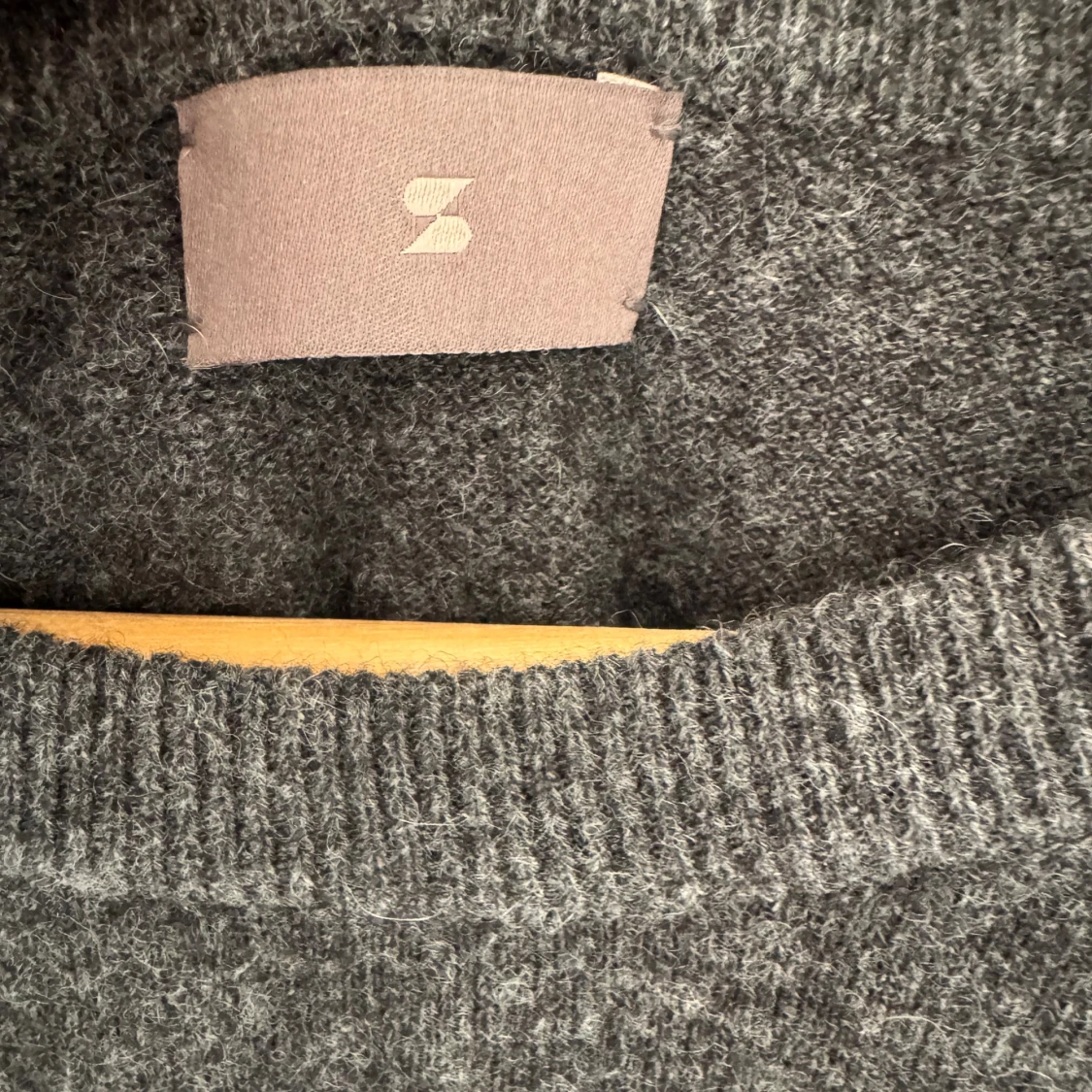 Cashmere tröja från singular society  - 1