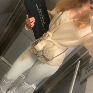 Kofta - Snygg kofta helt ny oanvänd 