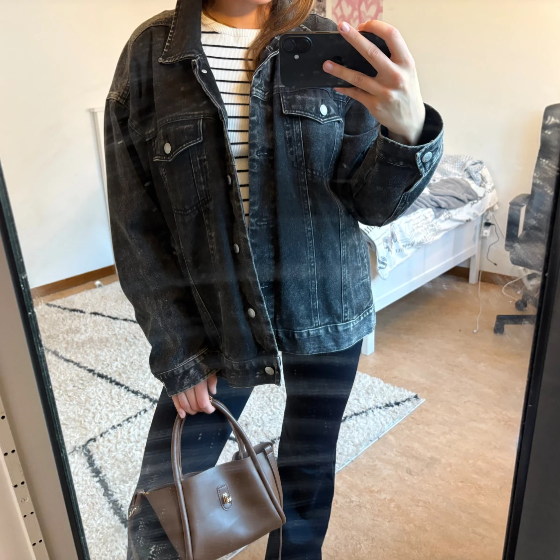 Svart oversized jeansjacka
