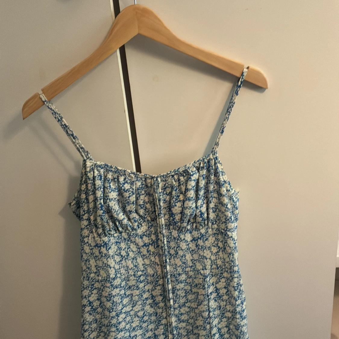 Blommig blå långklänning från SHEIN - 3