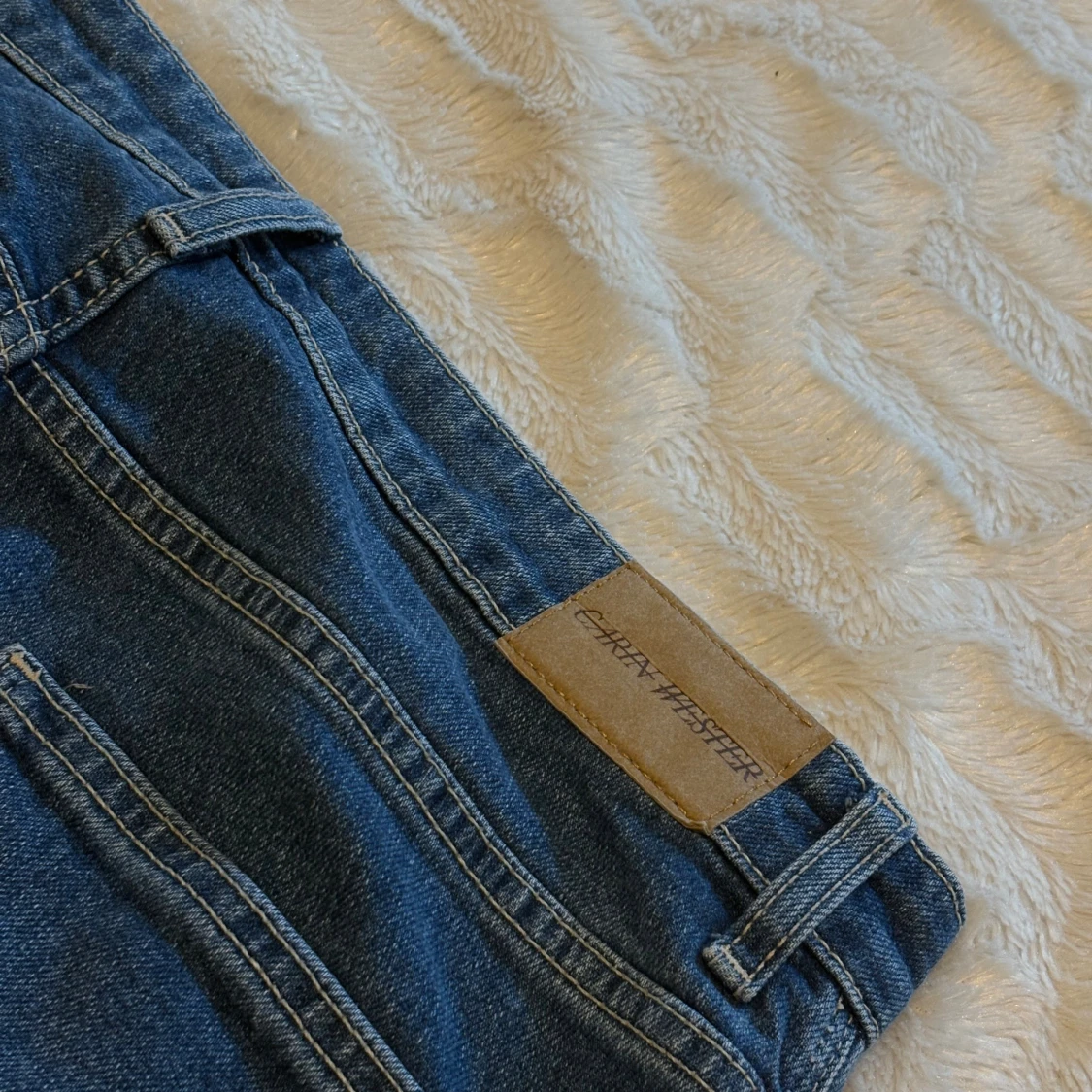 Blå wide jeans från Carin Wester - 1