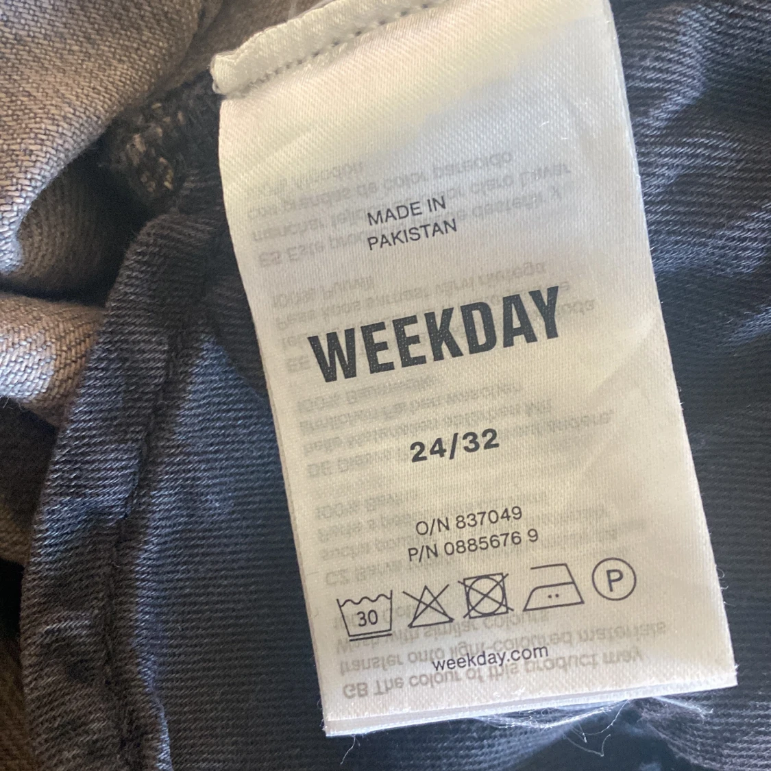 Weekday Rail Mid Loose jeans grå 24/32 - 2
