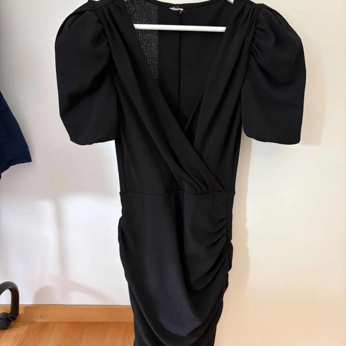 Svart festklänning H&M - 4