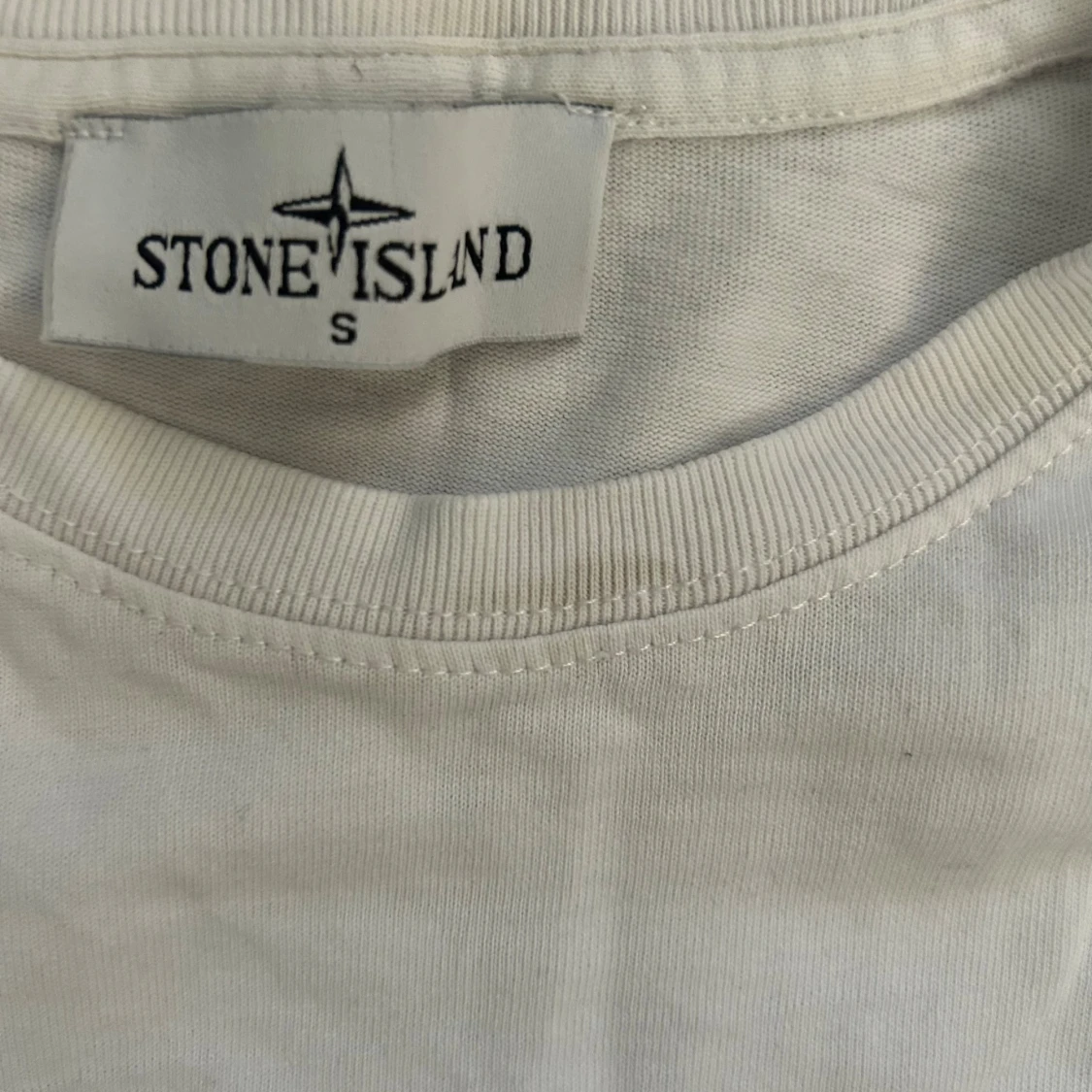 Vit Stone Island t-shirt med logga - 3