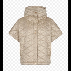 SÖKER!!!! BEIGE/SVART - Söker denna väst från copenhagen muse!