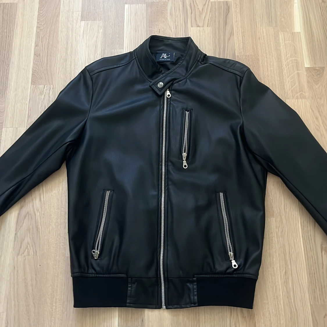 Svart skinnjacka från AC, Made in Italy - 4