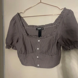 Söt topp - Jätte söt topp använd fåtal gånger skickar endast via instabox