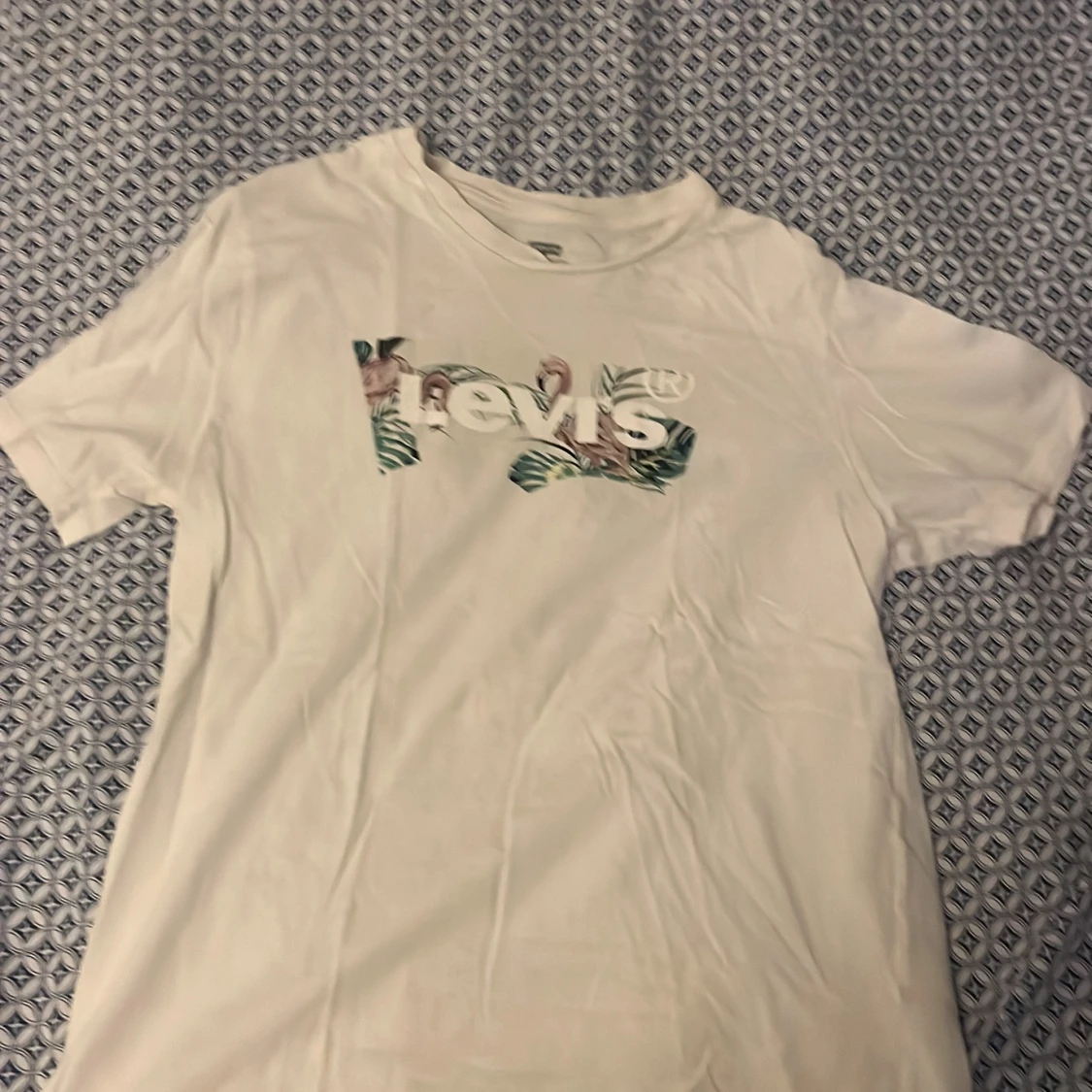 Vit t-shirt med tryck från Levi's