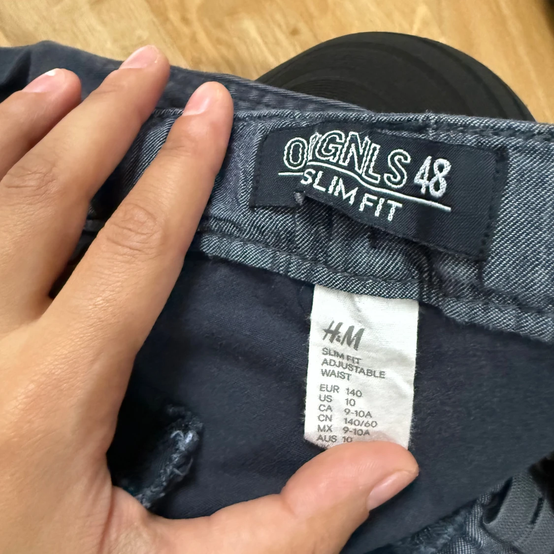 Mörkblå chinos från Cropp - 4