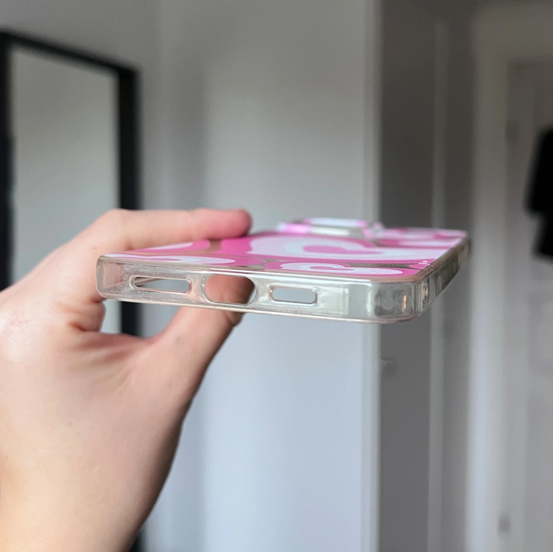 Mobilskal med hjärtmönster - 1