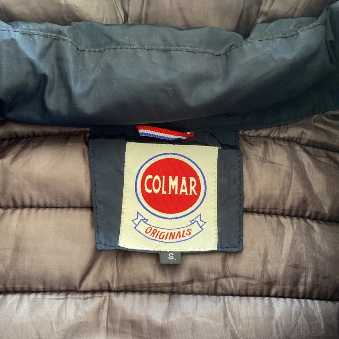 Mörkblå dunjacka från Colmar - 1