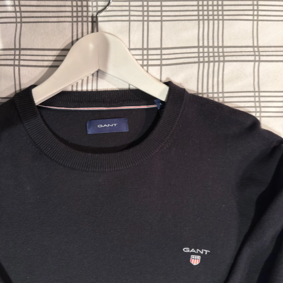 Svart sweatshirt GANT