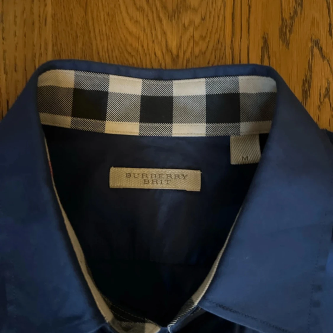 Blå Burberry  skjorta med rutiga detaljer - 3
