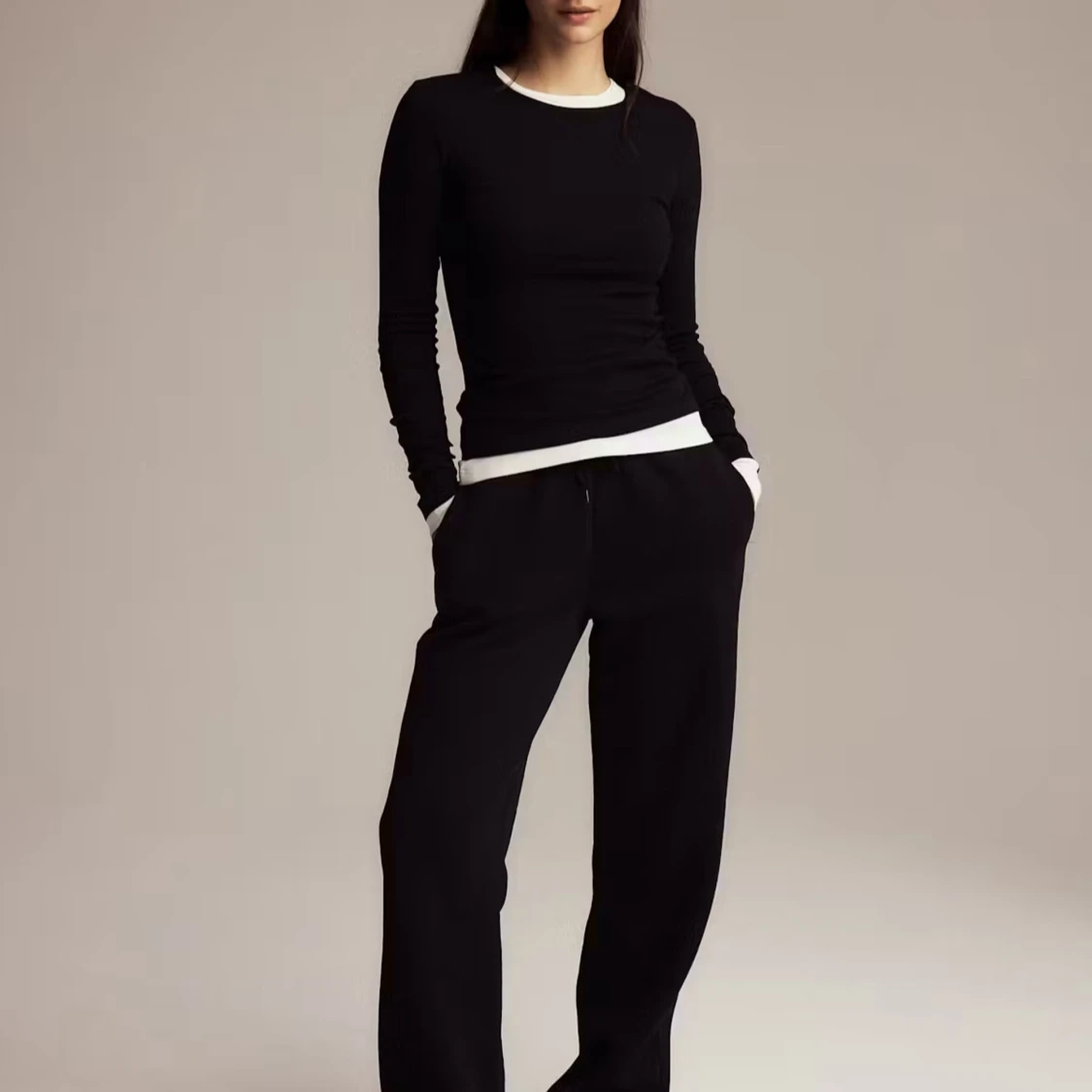 Svarta mjukisbyxor från Gina Tricot