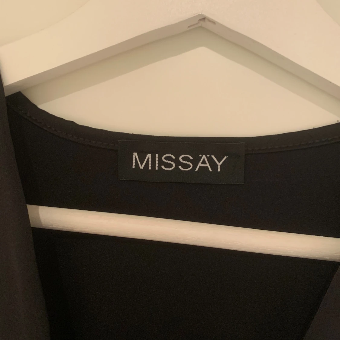 Svart omlottblus från Missay - 4