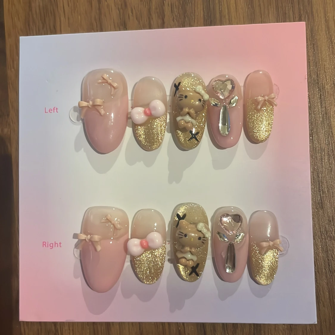 S - Press-on naglar med rosetter och Hello Kitty - 1