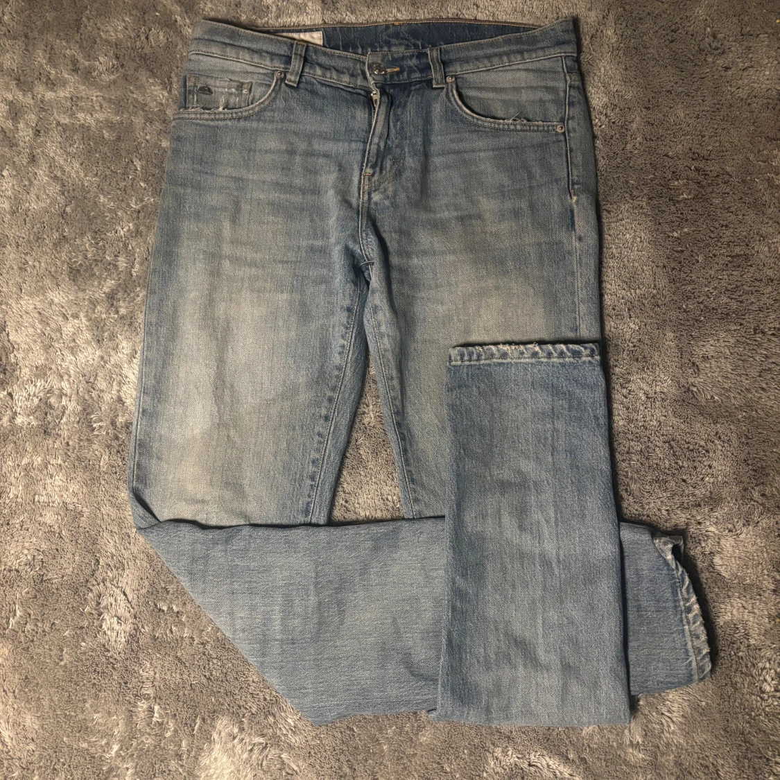 Ljusblå jeans från J.Lindeberg 30/32 - 1