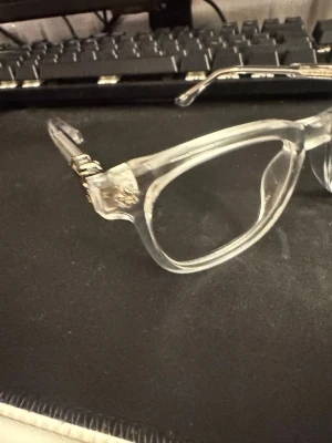 Chrome hearts solglasögon genomskinliga - genomskinliga chrome hearts solglasögon helt nya