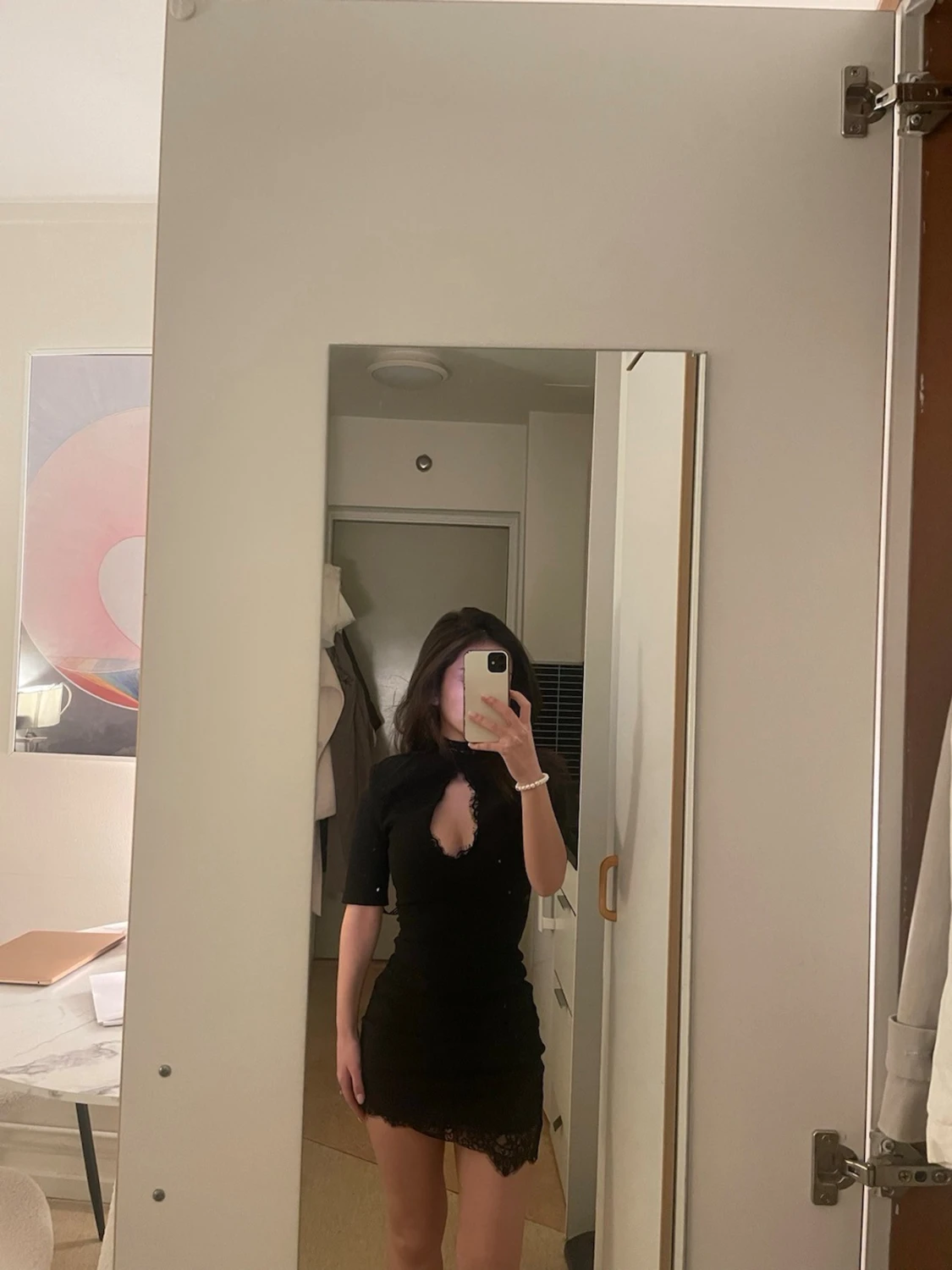 Svart miniklänning  - 1