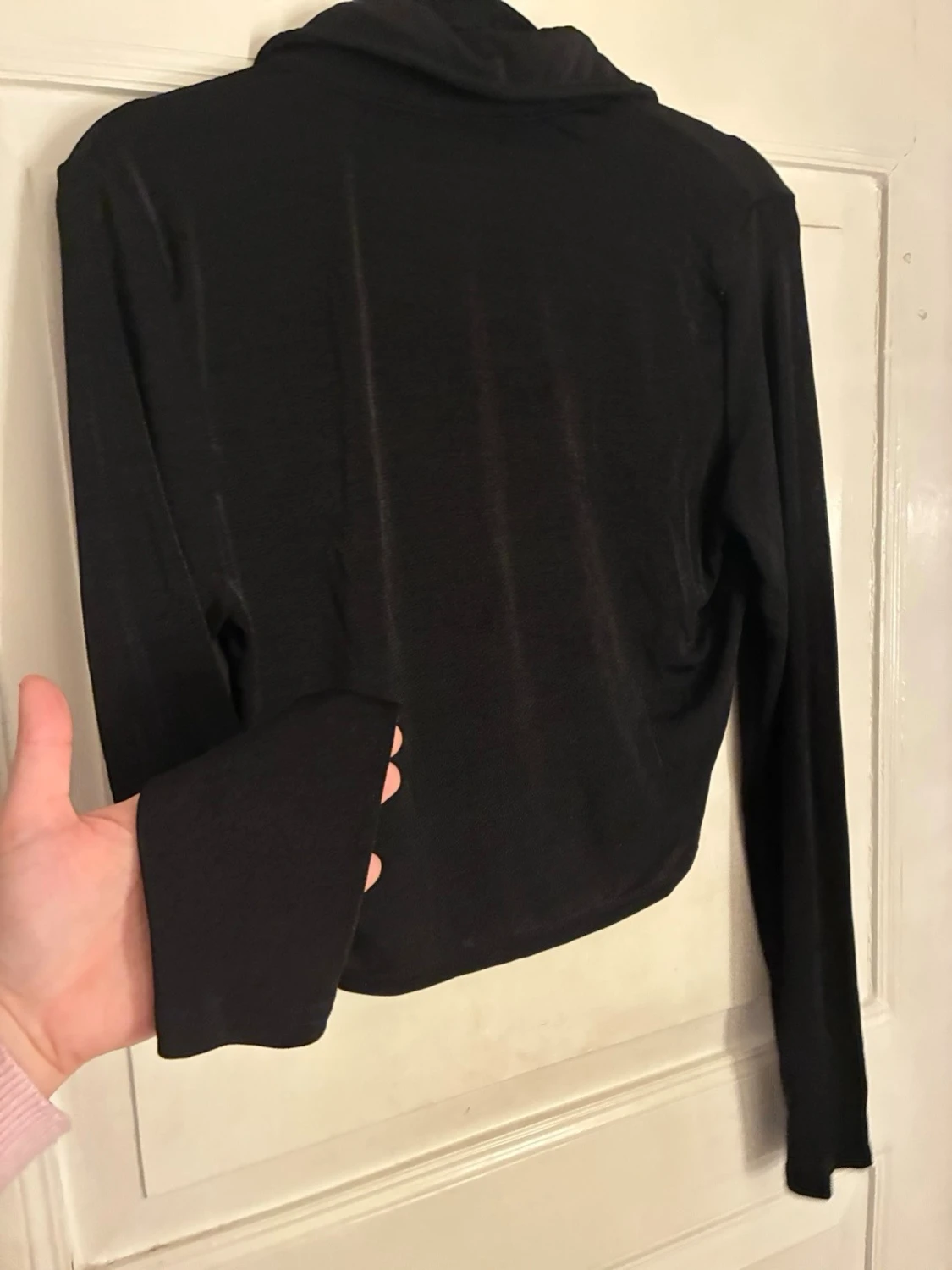 Svart långärmad topp från H&M - 3