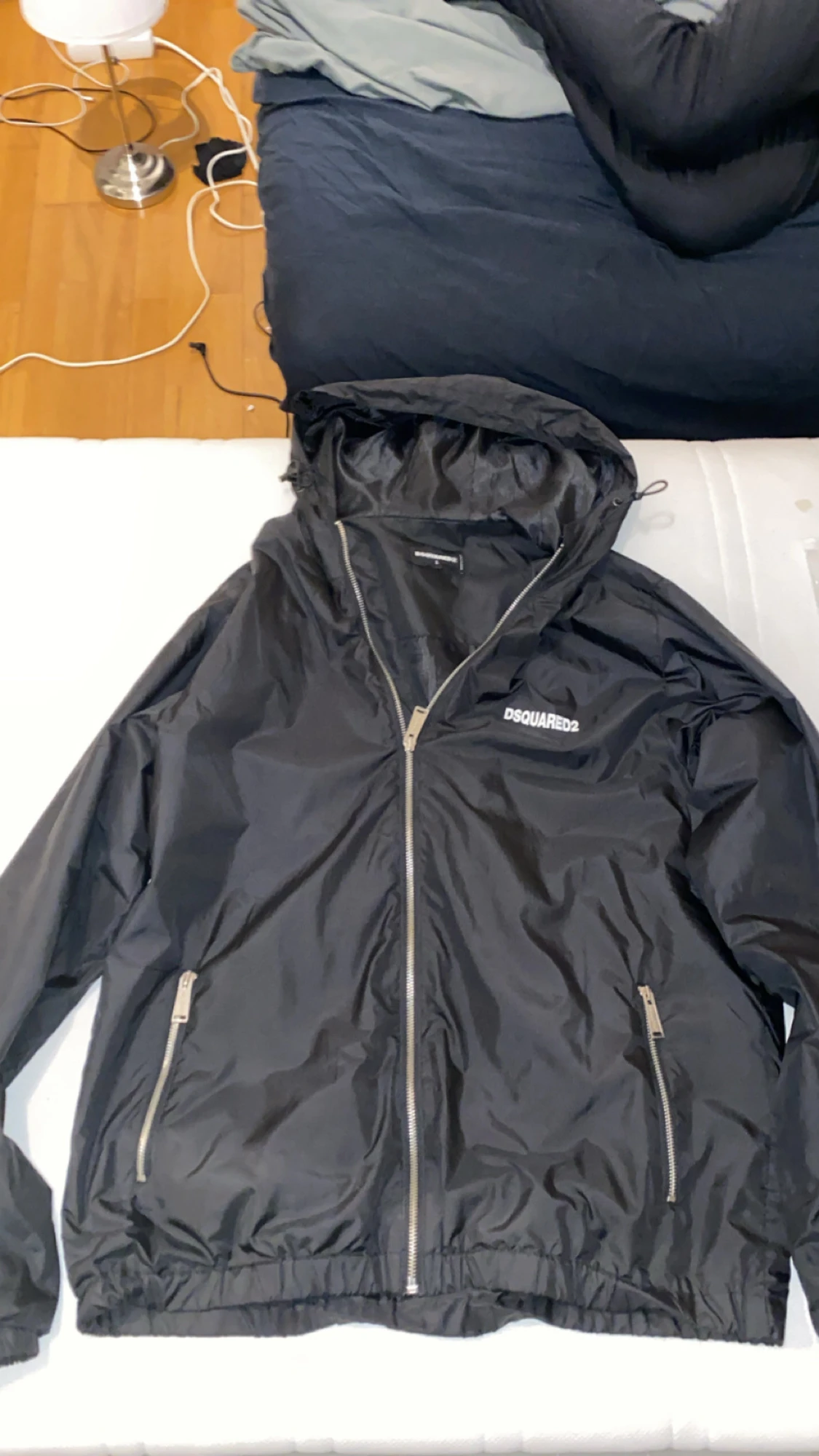 Fin dsquared2 jacka