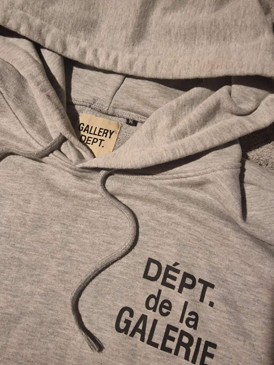 Grå hoodie från Gallery Dept. M - 1