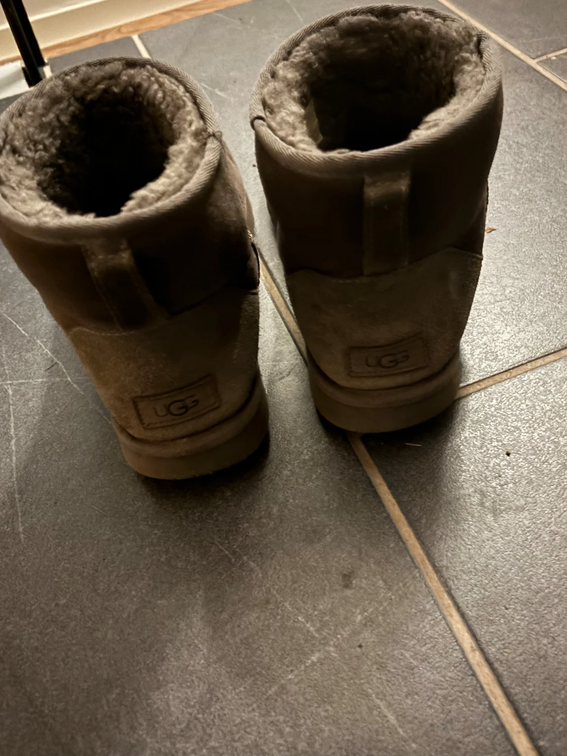 Bruna UGG boots i mocka - 1
