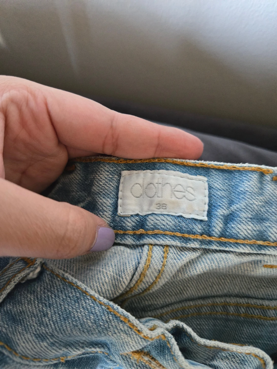 Ljusblå bootcut jeans från Dothes - 1