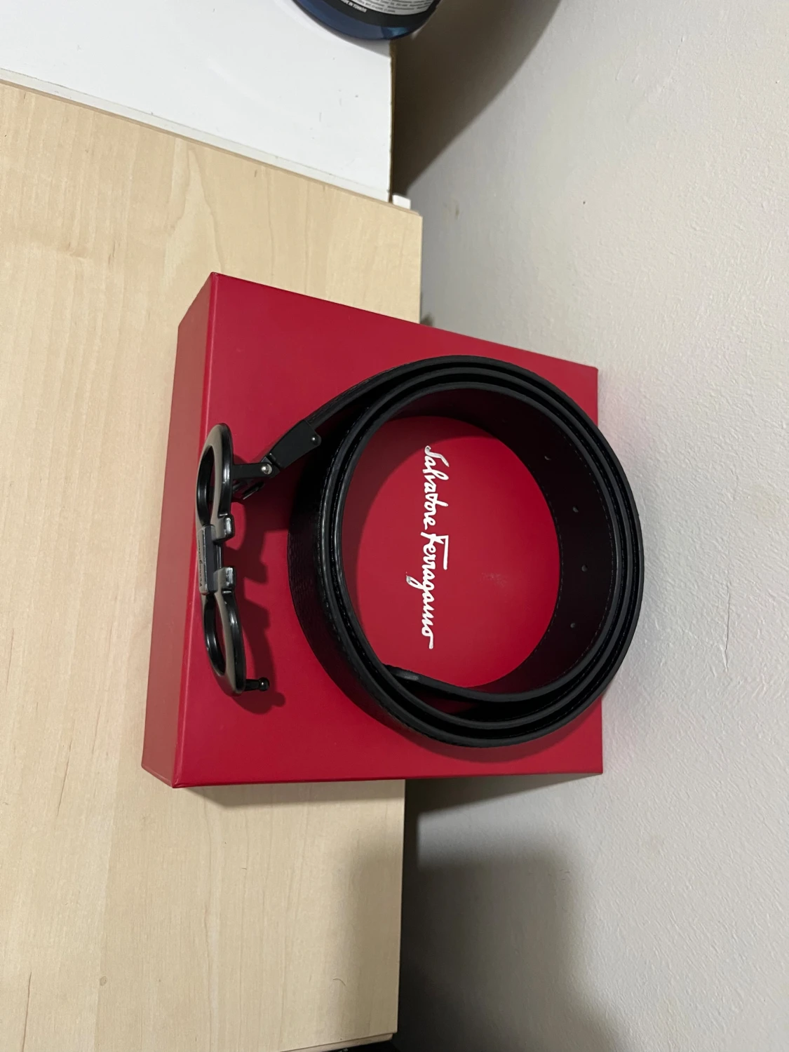 Svart skärp från Salvatore Ferragamo - 1