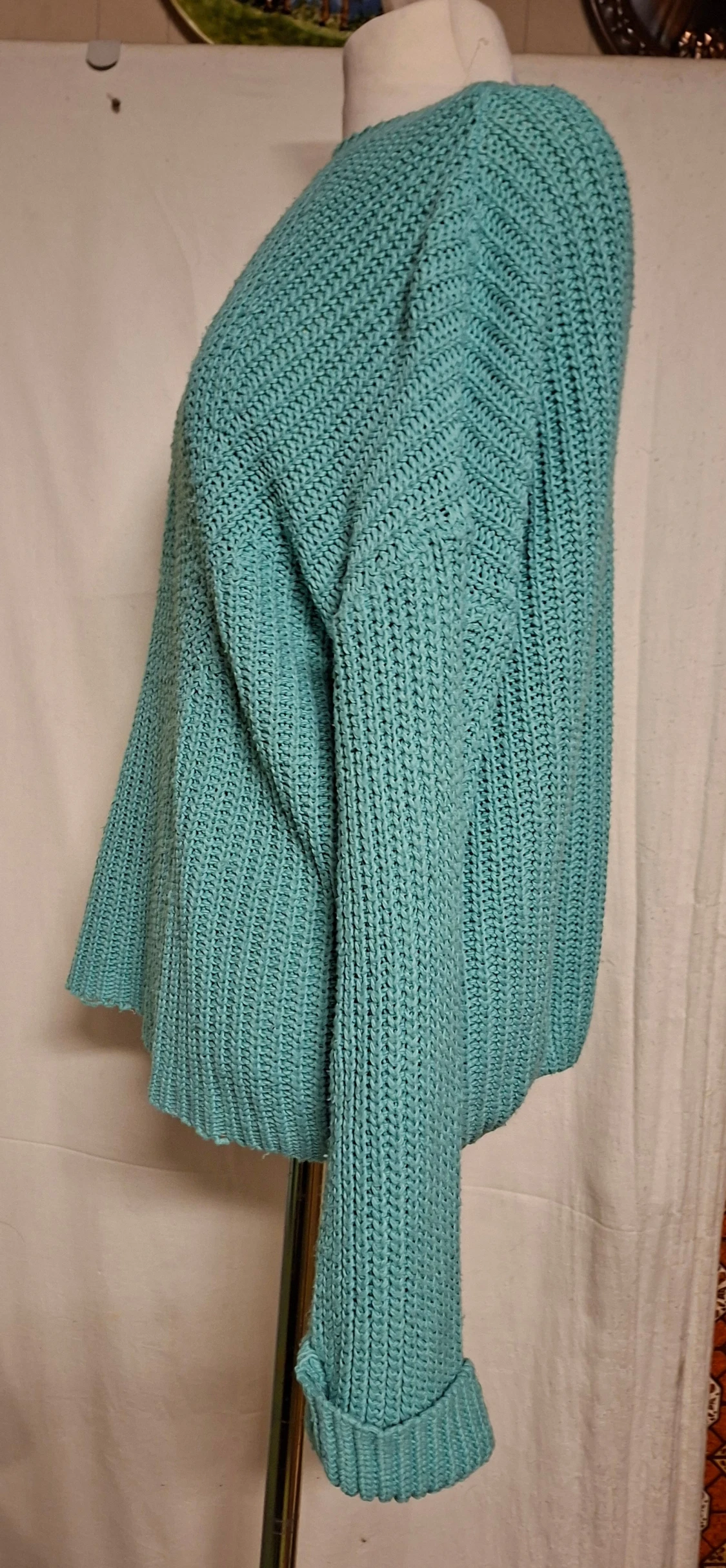 Turkos stickad tröja från Hailys - 2