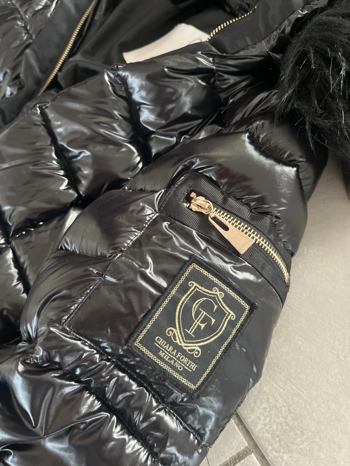 Svart pufferjacka från Chiara Forthi - 1