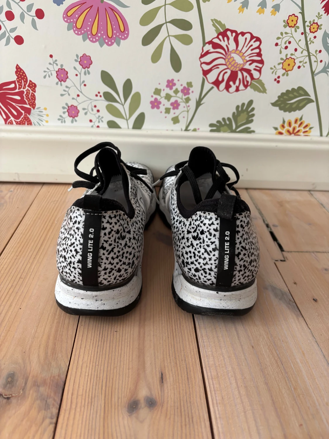 Kempa Wing Lite 2.0 svartvit - 3