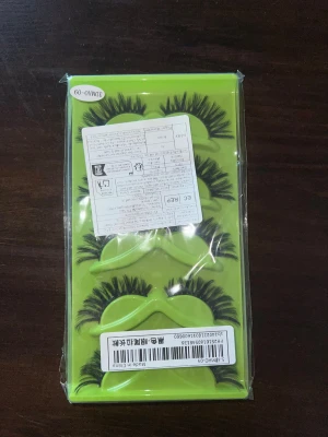 Cat eye volymfransar i svart, 5-pack - Lösögonfransar från SHEIN. Oöppnad förpackning✨ Skickar endast med PostNord