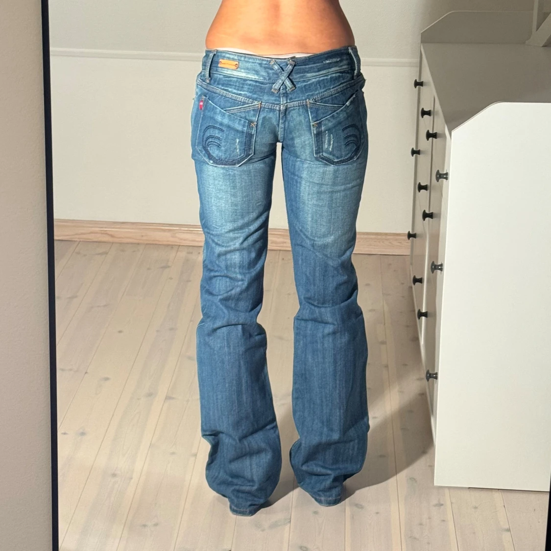 Low bootcut Nya jeans  - 2