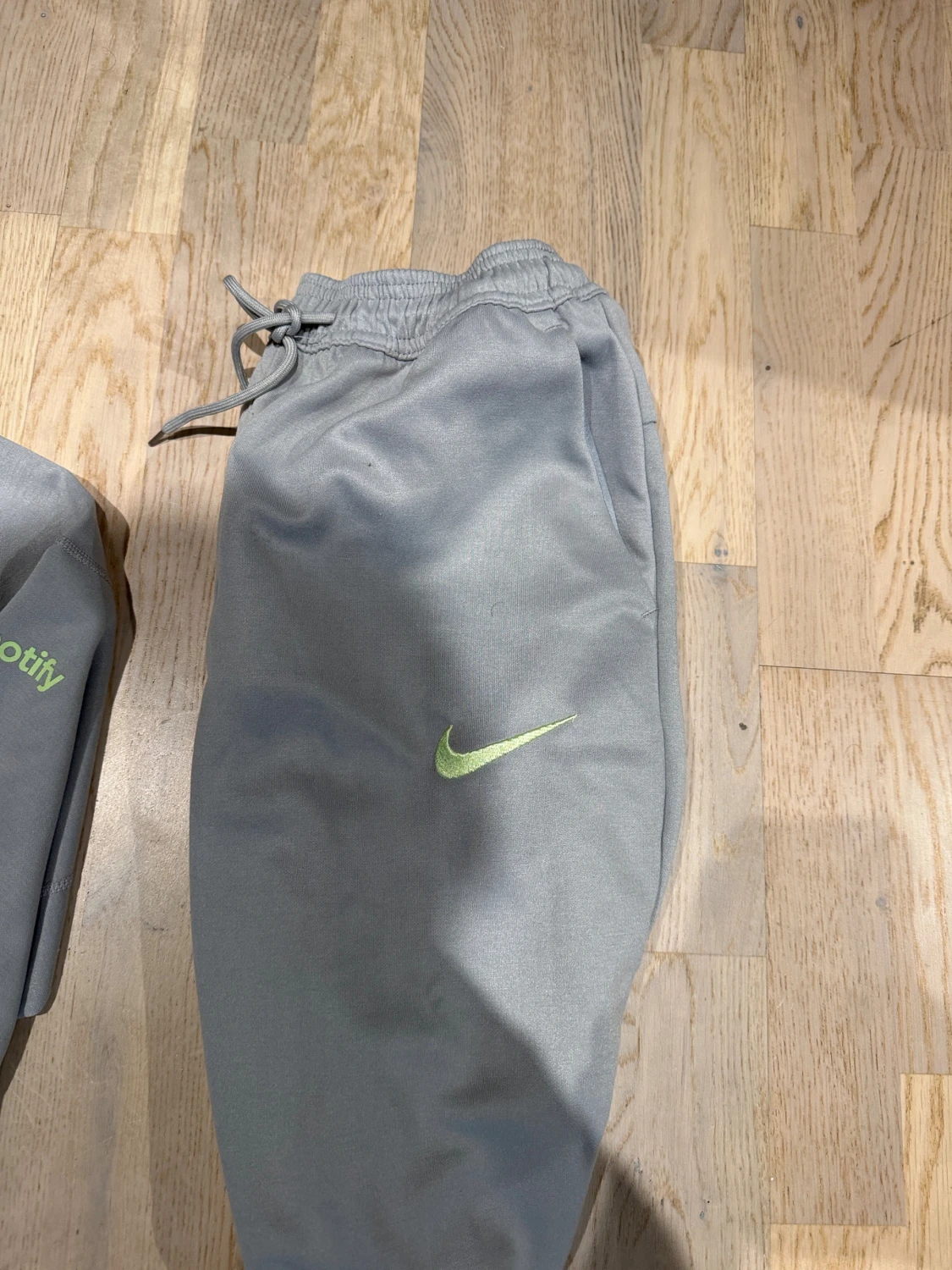 Barcelona Nike tech fleece tracksuit - 3