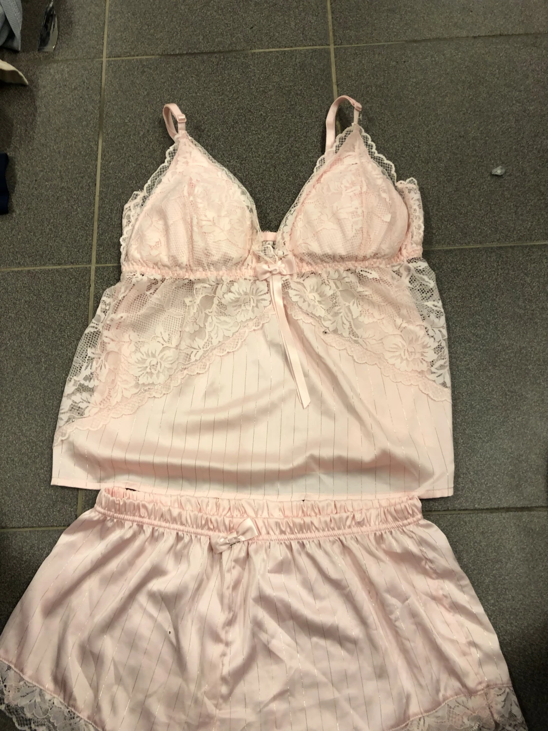 Ljus rosa pyjamas sett. - 3