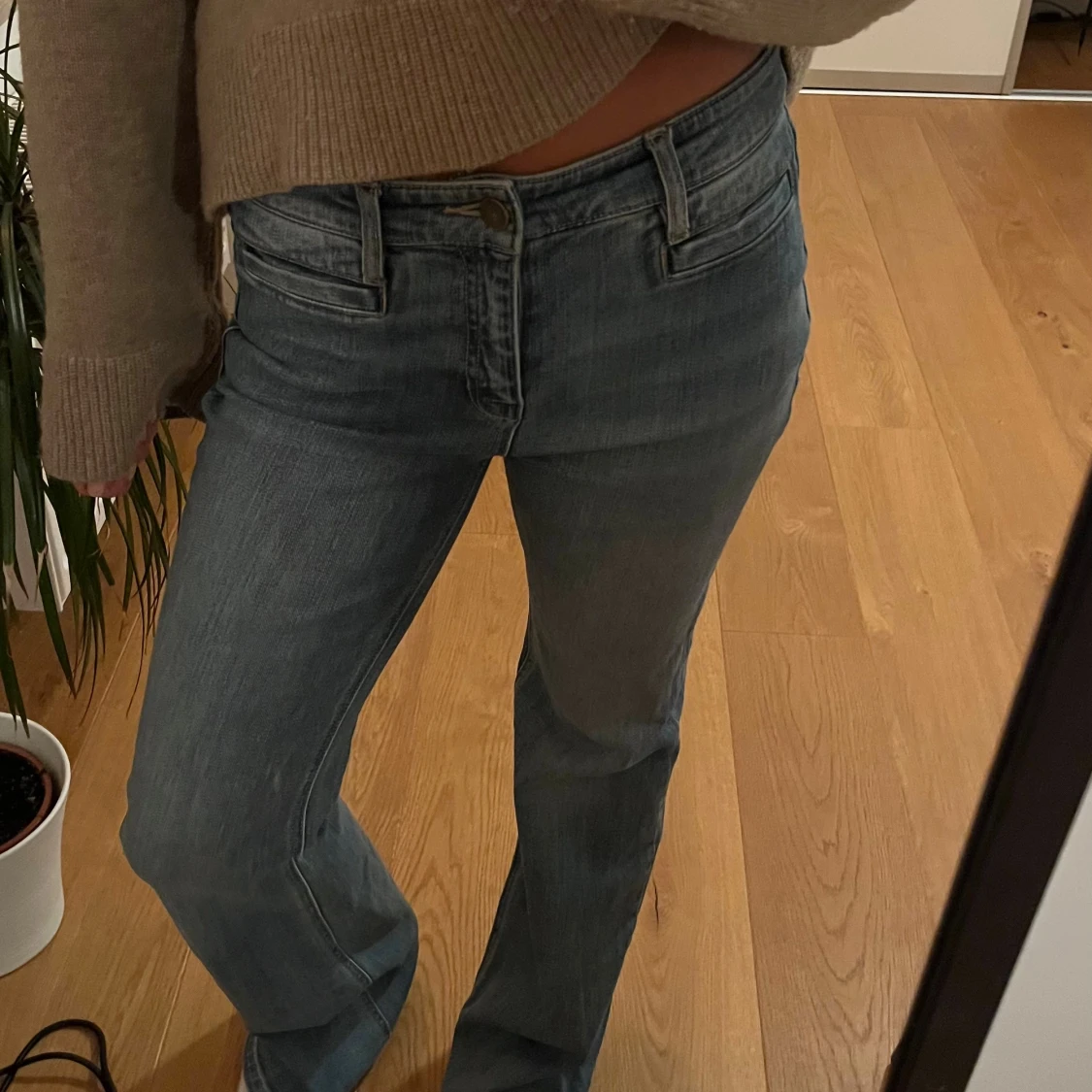 Blå bootcut jeans  - 1